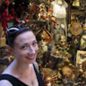 Meet your Posher, Leah s.